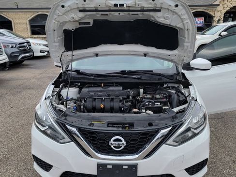 Used 2019 Nissan Sentra S w/ Appearance Package FWD image 11