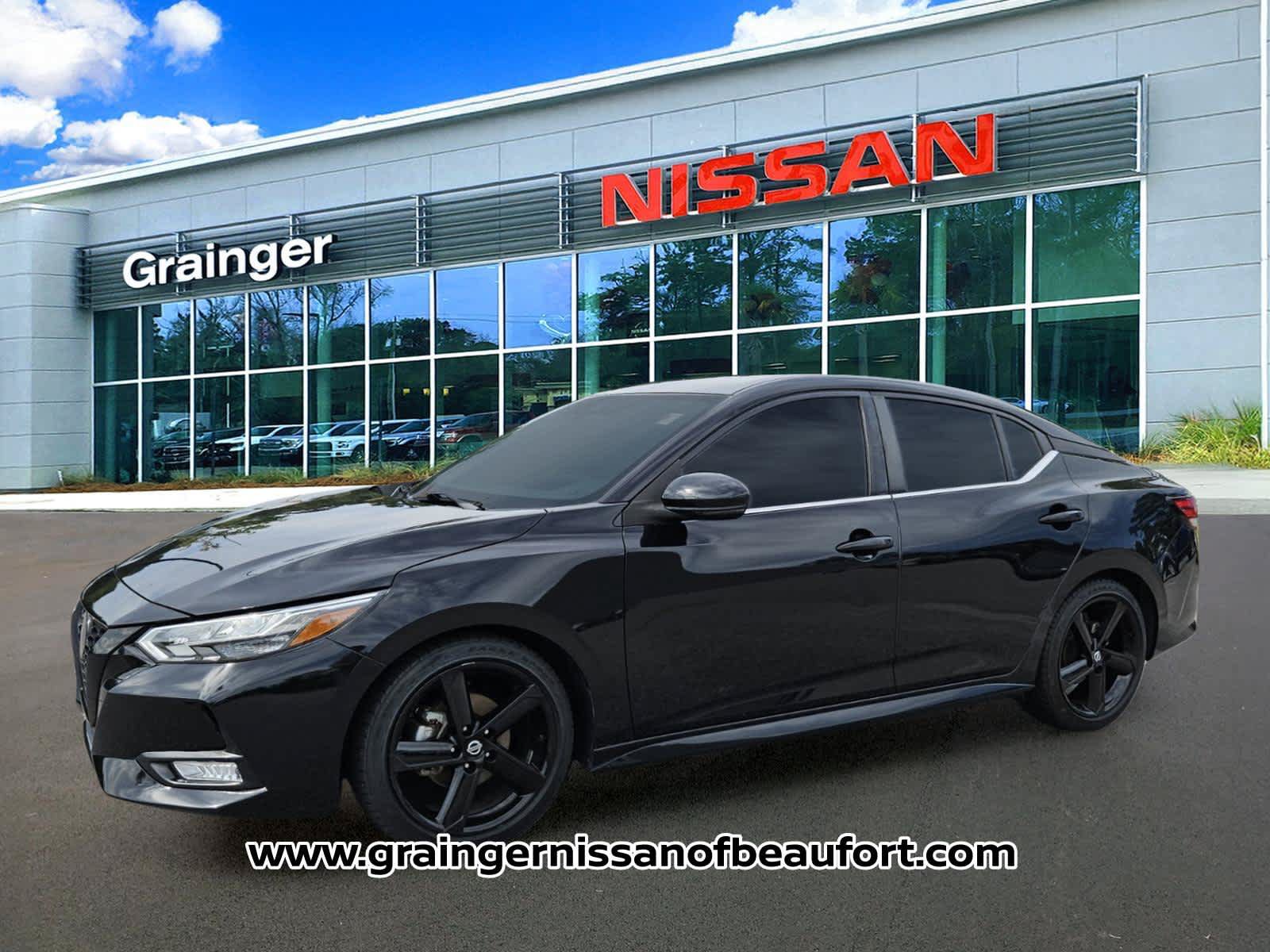 Used 2022 Nissan Sentra SR w/ Midnight Edition FWD image 2