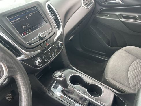 Used 2021 Chevrolet Equinox LT image 25