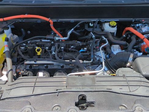 Used 2026 Ford Maverick XL w/ Equipment Group 101A AWD/4WD image 33