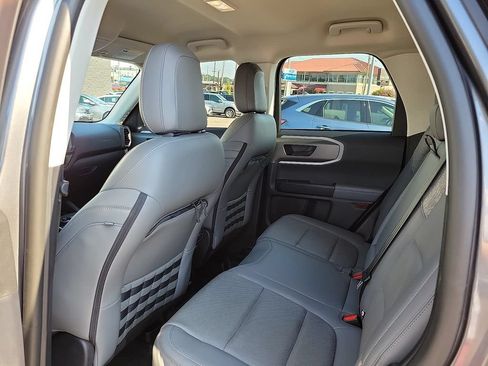 Used 2025 Ford Bronco Sport Badlands AWD/4WD image 9