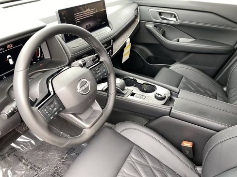 New 2026 Nissan Rogue Platinum w/ Platinum Premium Package AWD/4WD image 28