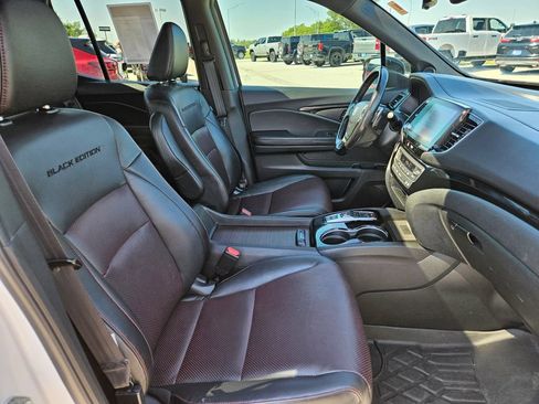 Used 2023 Honda Ridgeline Black Edition image 32