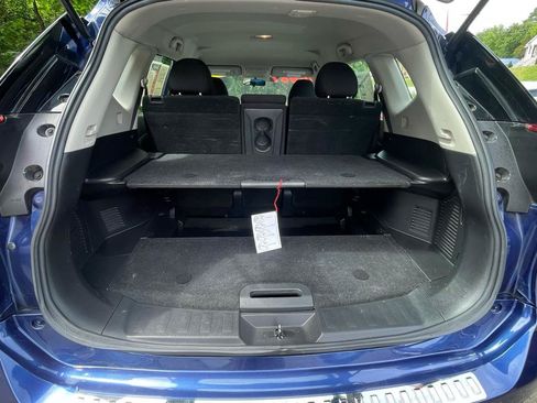 Used 2018 Nissan Rogue S AWD/4WD image 22