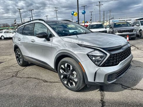 Certified 2023 Kia Sportage X-Line w/ X-Line Premium Package image 11