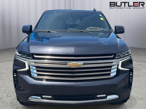 Used 2022 Chevrolet Tahoe High Country AWD/4WD image 9
