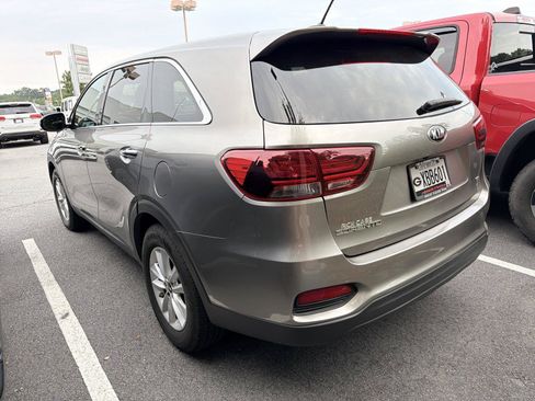 Used 2019 Kia Sorento L FWD image 6