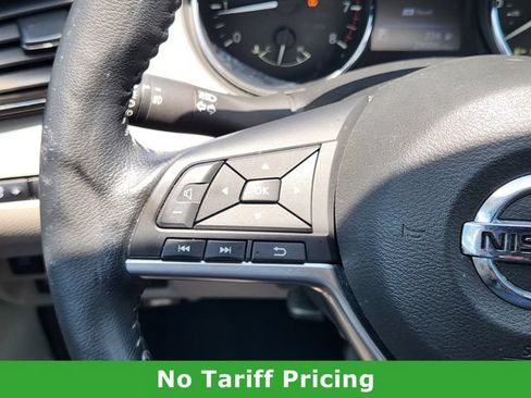 Used 2021 Nissan Rogue Sport SV w/ Technology Package FWD image 27