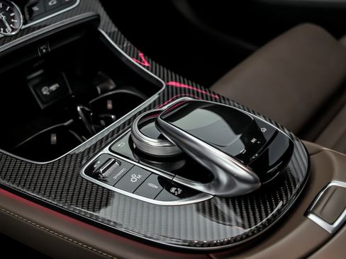 Used 2020 Mercedes-Benz E 63 AMG S image 40