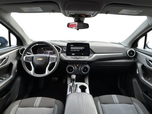 Used 2023 Chevrolet Blazer LT image 17