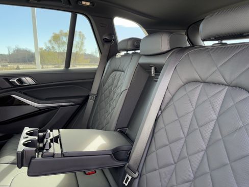 Certified 2024 BMW X5 xDrive40i w/ Premium Package image 33