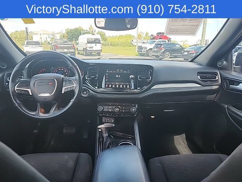 Used 2023 Dodge Durango SXT AWD/4WD image 4