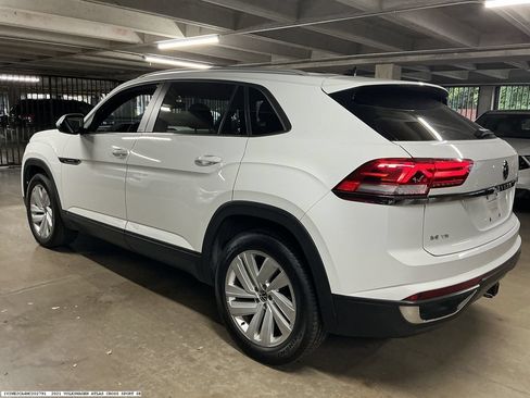 Used 2021 Volkswagen Atlas Cross Sport SE FWD image 5