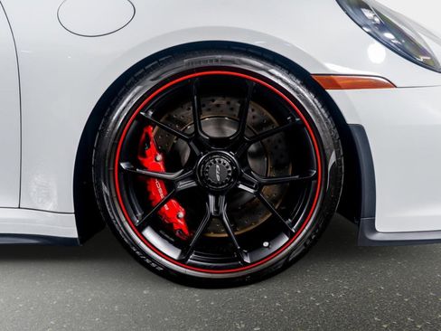 Used 2022 Porsche 911 GT3 RWD image 7