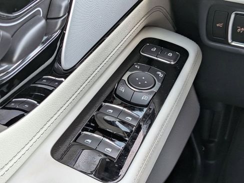 New 2026 Lincoln Aviator Black Label w/ Jet Appearance Package AWD/4WD image 28