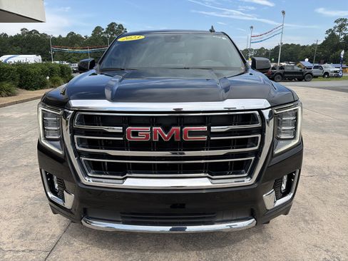 Used 2023 GMC Yukon SLT RWD image 3