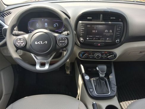 New 2025 Kia Soul LX image 12