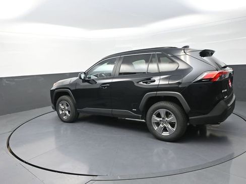 Used 2025 Toyota RAV4 LE image 47