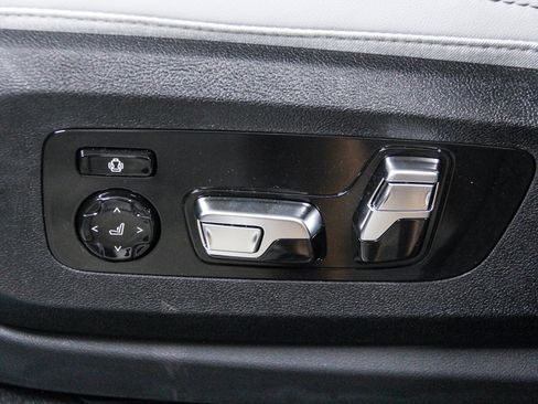 New 2027 BMW X6 M60i AWD/4WD image 21