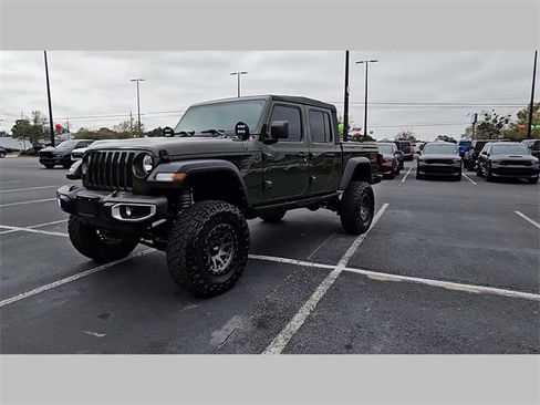 Used 2023 Jeep Gladiator Sport image 22
