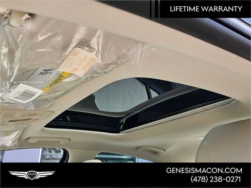 New 2026 Genesis G70 2.5T Prestige image 7