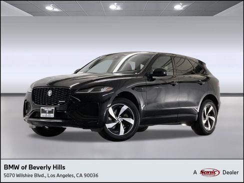 Used 2024 Jaguar F-PACE R-Dynamic S image 1