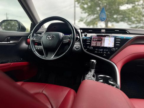 Used 2020 Toyota Camry XSE w/ Navigation Package FWD image 14