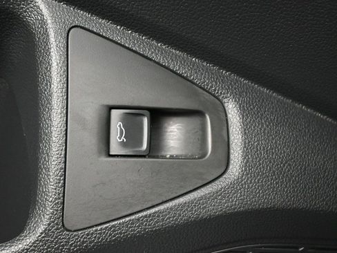 Used 2024 Volkswagen Jetta GLI Autobahn image 23