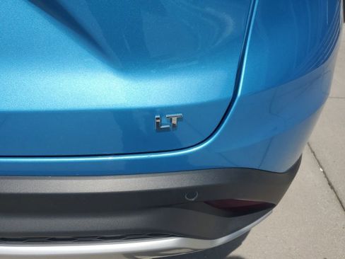 Used 2025 Chevrolet Trax LT w/ Driver Confidence Package image 5