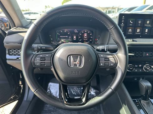 Used 2024 Honda Accord EX-L image 16