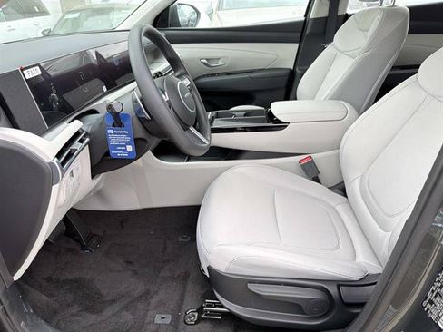 New 2026 Hyundai Tucson Blue SE AWD/4WD image 13