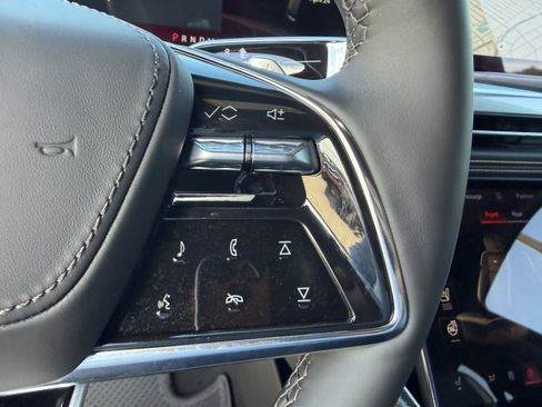 New 2026 Cadillac Escalade V AWD/4WD image 33