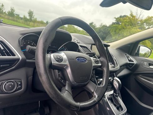 Used 2013 Ford Escape Titanium w/ Parking Technology Pkg AWD/4WD image 19