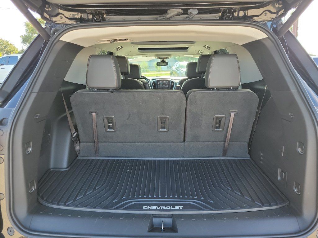Used 2019 Chevrolet Traverse RS AWD/4WD image 8