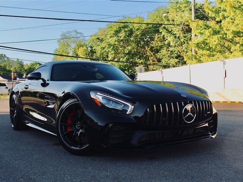 Used 2018 Mercedes-Benz AMG GT R image 40