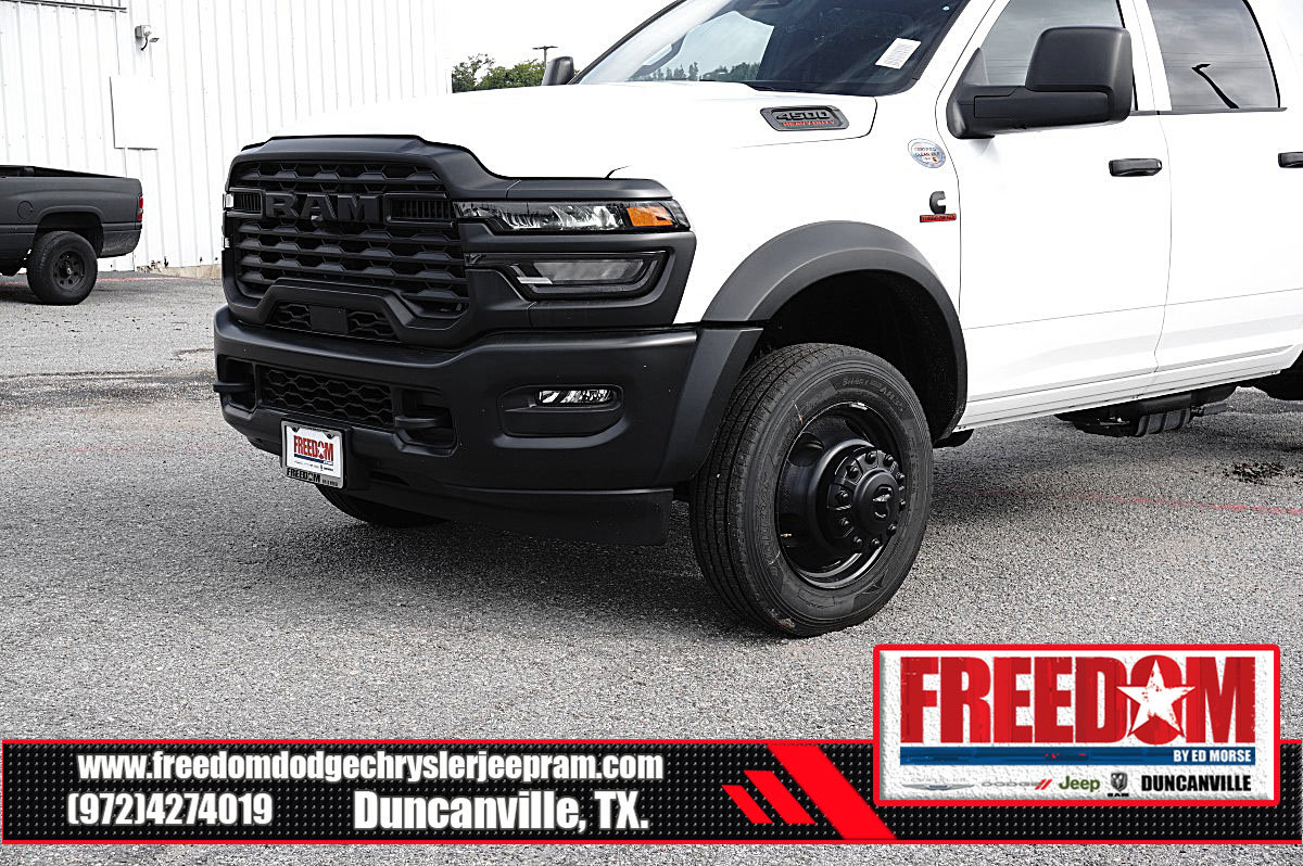 New 2026 RAM 4500 Tradesman w/ Cold Weather Group AWD/4WD image 39
