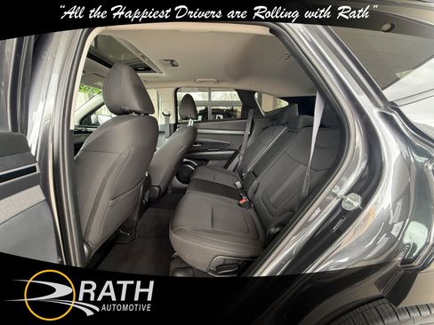 Used 2022 Hyundai Tucson SEL w/ Convenience Package FWD image 17