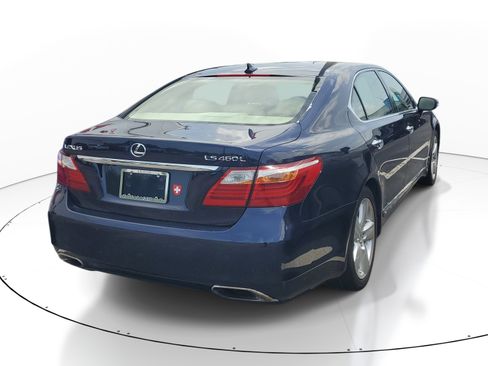 Used 2010 Lexus LS 460 L w/ Luxury Pkg RWD image 5