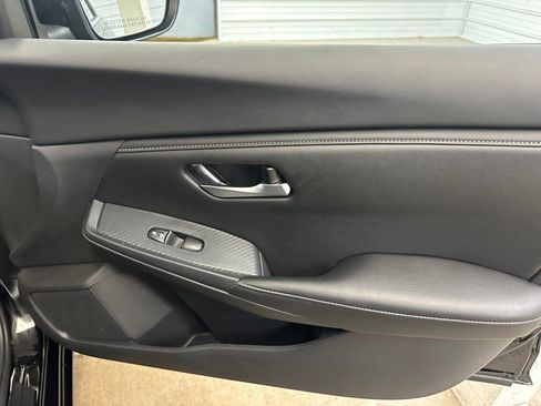 Used 2025 Nissan Sentra SV w/ All-Weather Package image 26