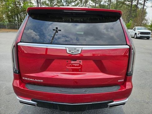 Certified 2022 Cadillac Escalade Premium Luxury Platinum w/ Heavy-Duty Trailer Package AWD/4WD image 5