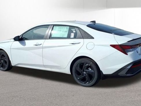 New 2026 Hyundai Elantra Sport FWD image 6
