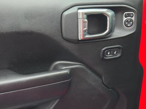 Used 2023 Jeep Wrangler Unlimited Sport AWD/4WD image 21