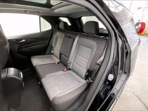 Used 2022 Chevrolet Equinox LT image 20