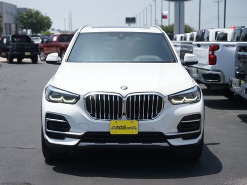 Used 2023 BMW X5 xDrive40i w/ Premium Package AWD/4WD image 3