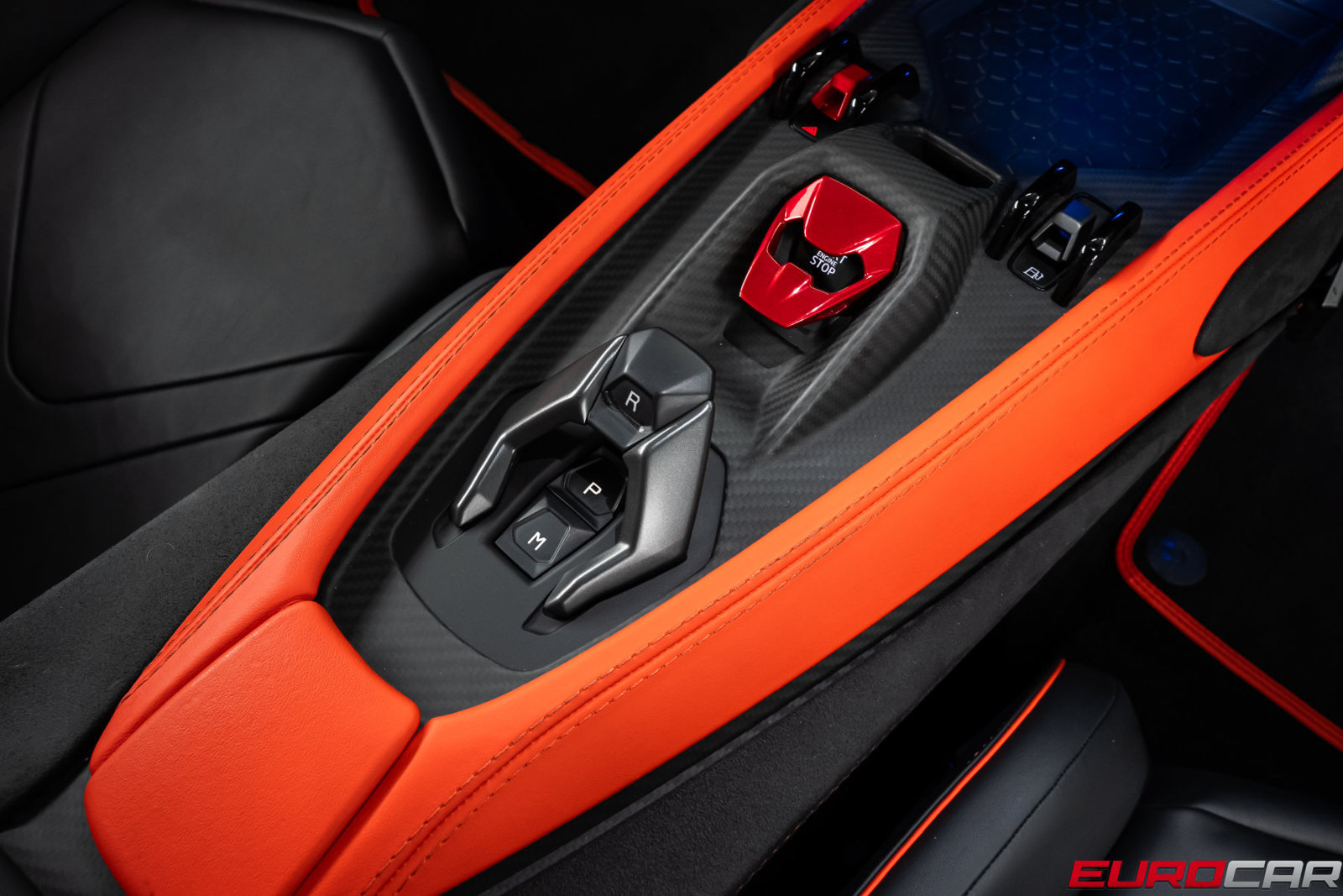 Used 2025 Lamborghini Revuelto AWD/4WD image 37