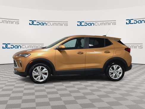 Used 2024 Buick Encore GX Preferred w/ Advanced Technology Package AWD/4WD image 6