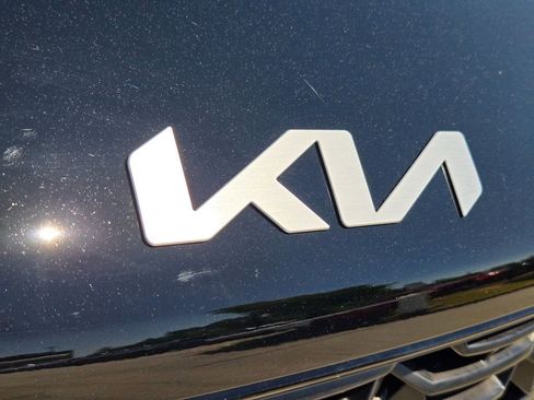 New 2026 Kia Sorento LX FWD image 5