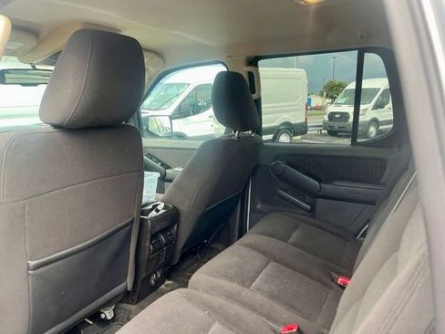 Used 2010 Ford Explorer Sport Trac XLT AWD/4WD image 10