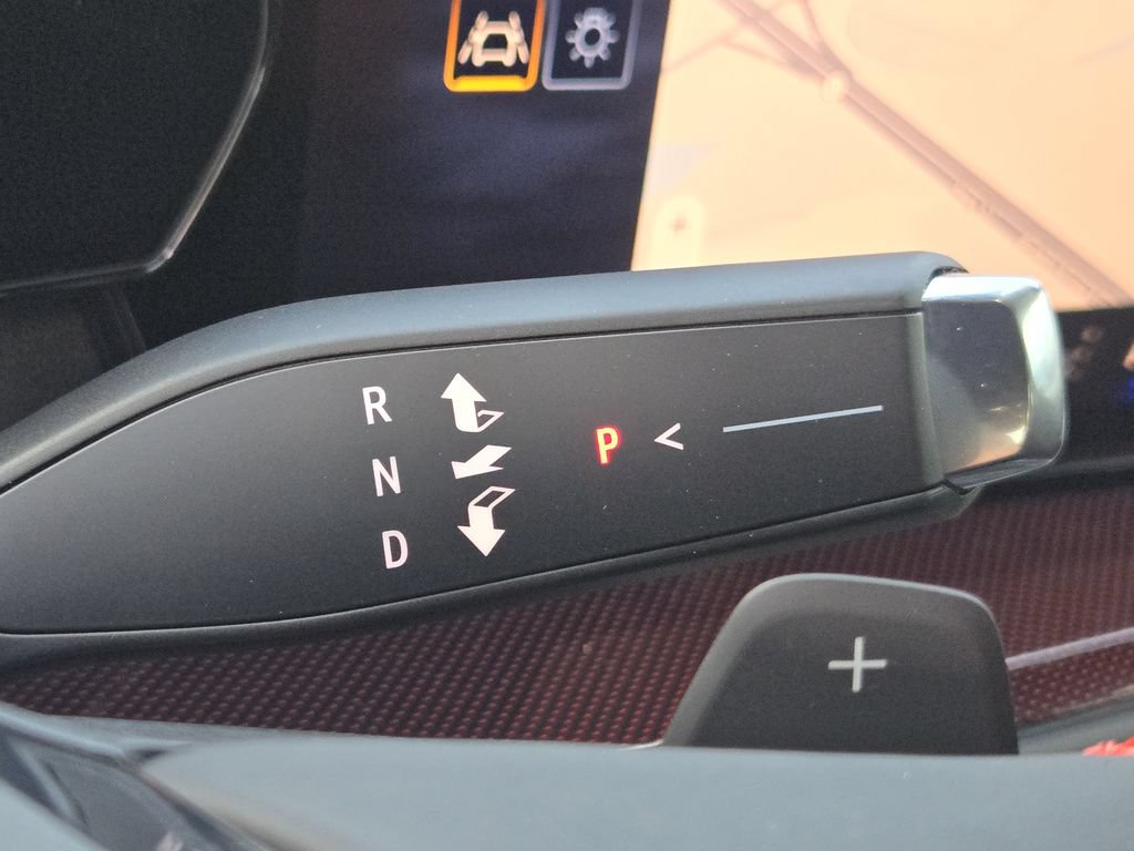 New 2027 Chevrolet Traverse RS w/ LPO, Floor Liner Package FWD image 17