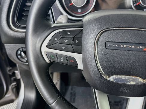 Used 2016 Dodge Challenger R/T Scat Pack w/ Leather Interior Group RWD image 14